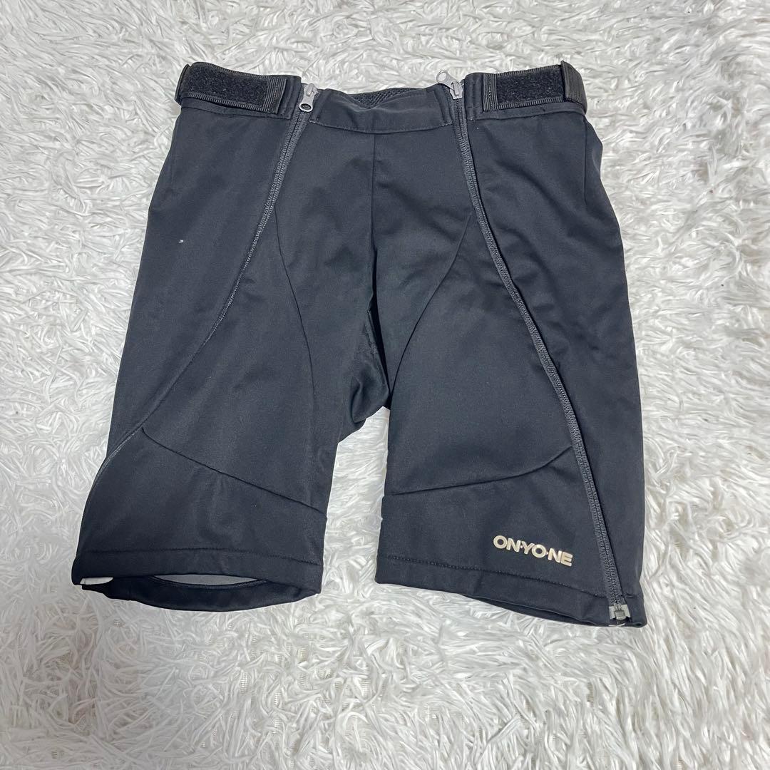激レア オンヨネ onyone ハーフパンツ インナー スキー スノボ ブラック
