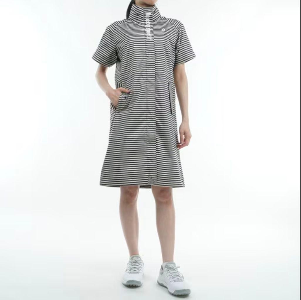 新品未使用【ル・コックス】ストライプ柄フード付レインウェア