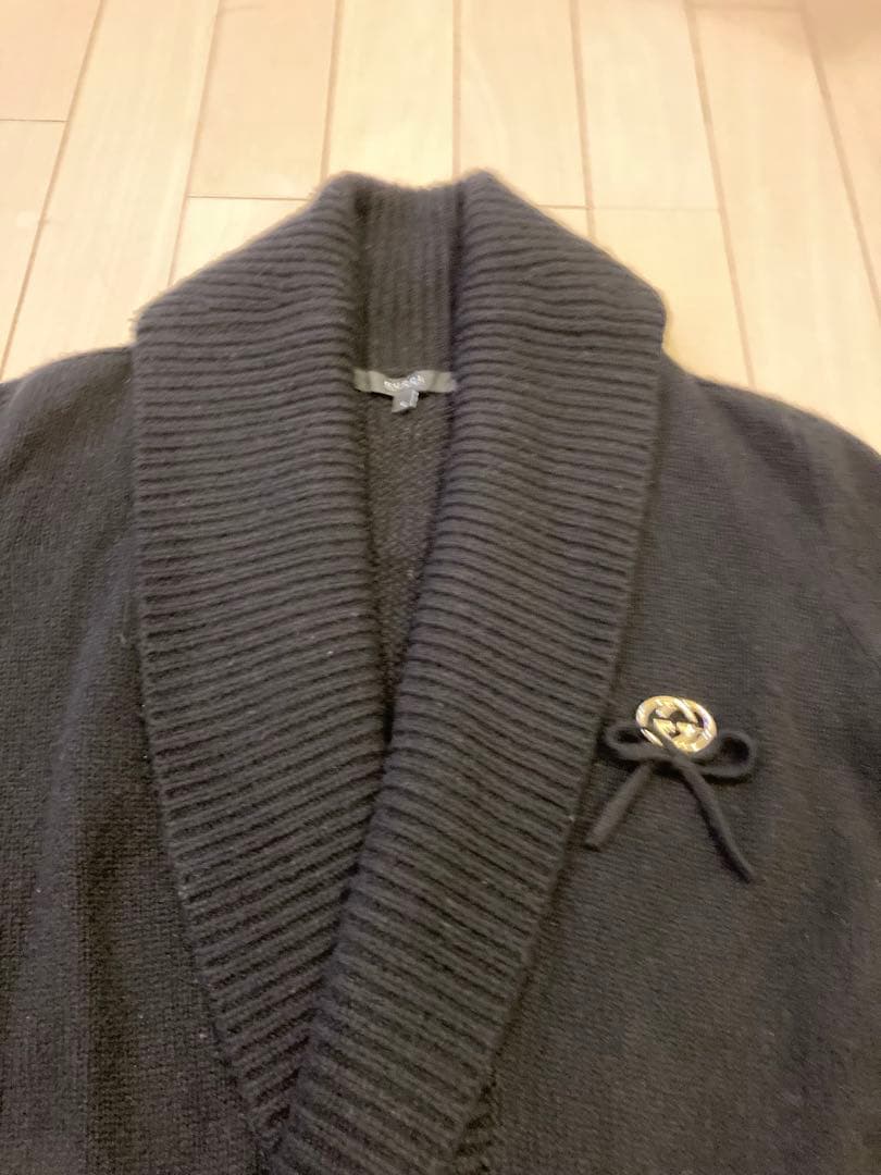 ☆GUCCI☆ ブローチ付き　ショールカラー カシミアニットカーディガン
