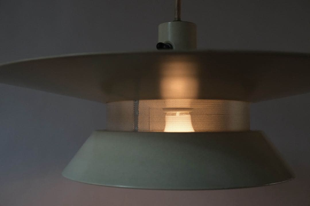 ペンダントライト　ポストモダン　ミッドセンチュリー　スペースエイジ　ナショナル