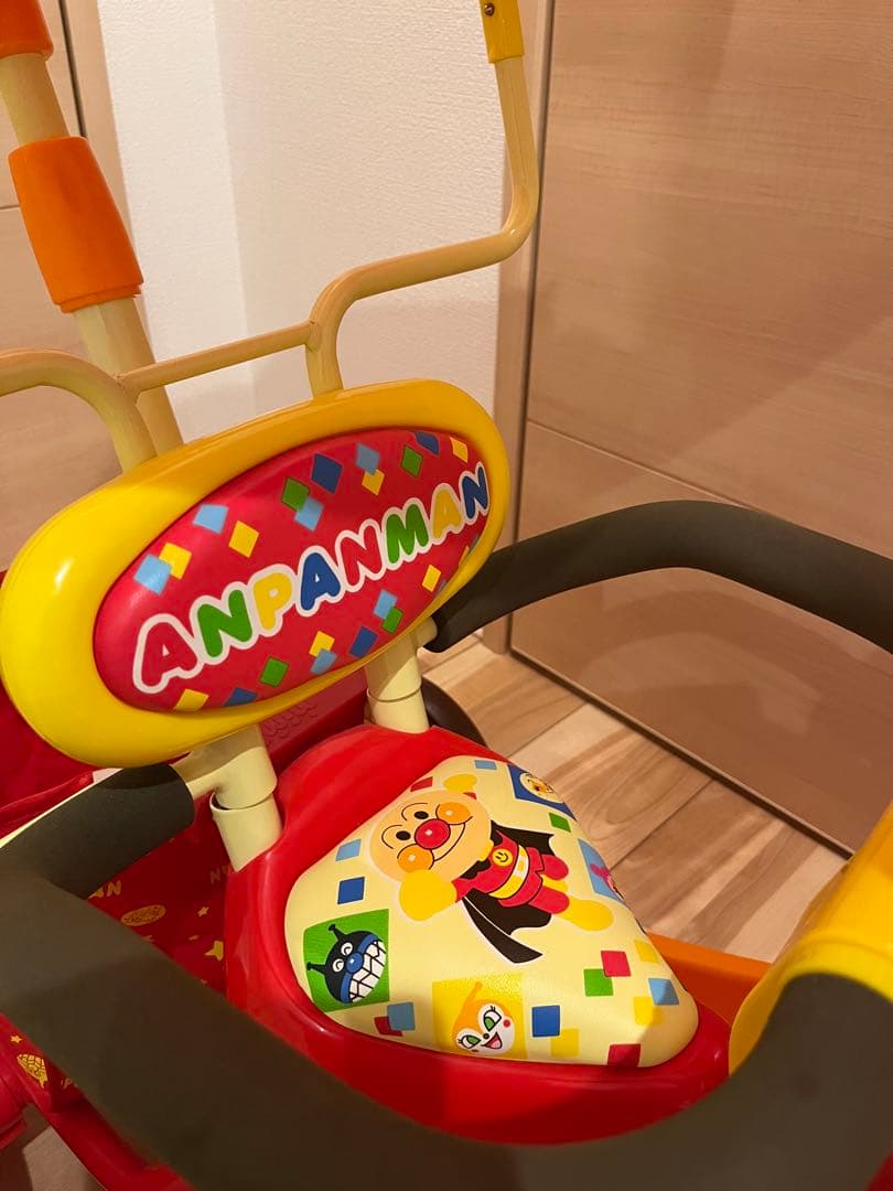 それいけ！アンパンマン　デラックス （おでかけ三輪車）