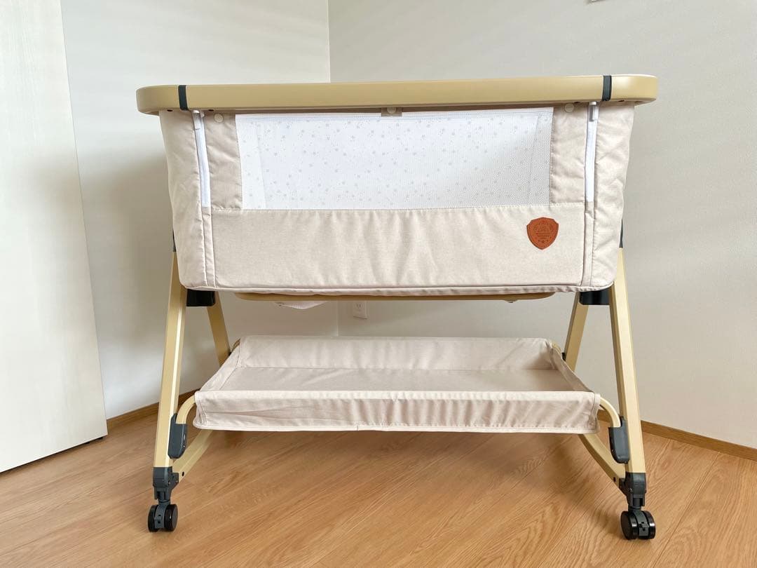 【美品】hzdmjベビーベッド　カーキ