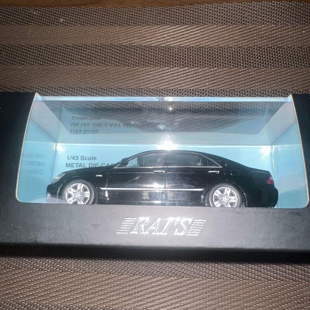 ヒコセブン　レイズ　トヨタ クラウン GRS182 ミニカー 1/43