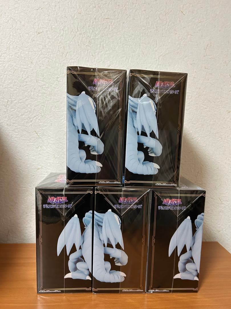 遊戯王　フィギュア　ブルーアイズ・トゥーン・ドラゴン　5体セット