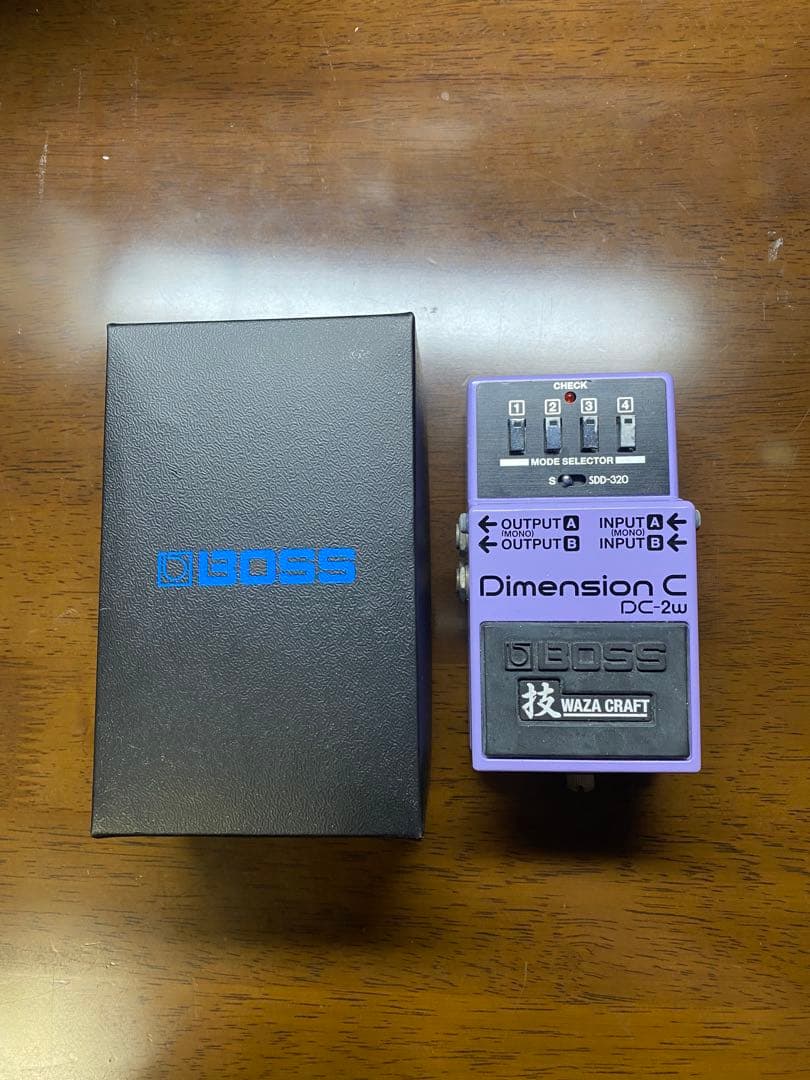BOSS Dimension C DC-2w ギターエフェクター