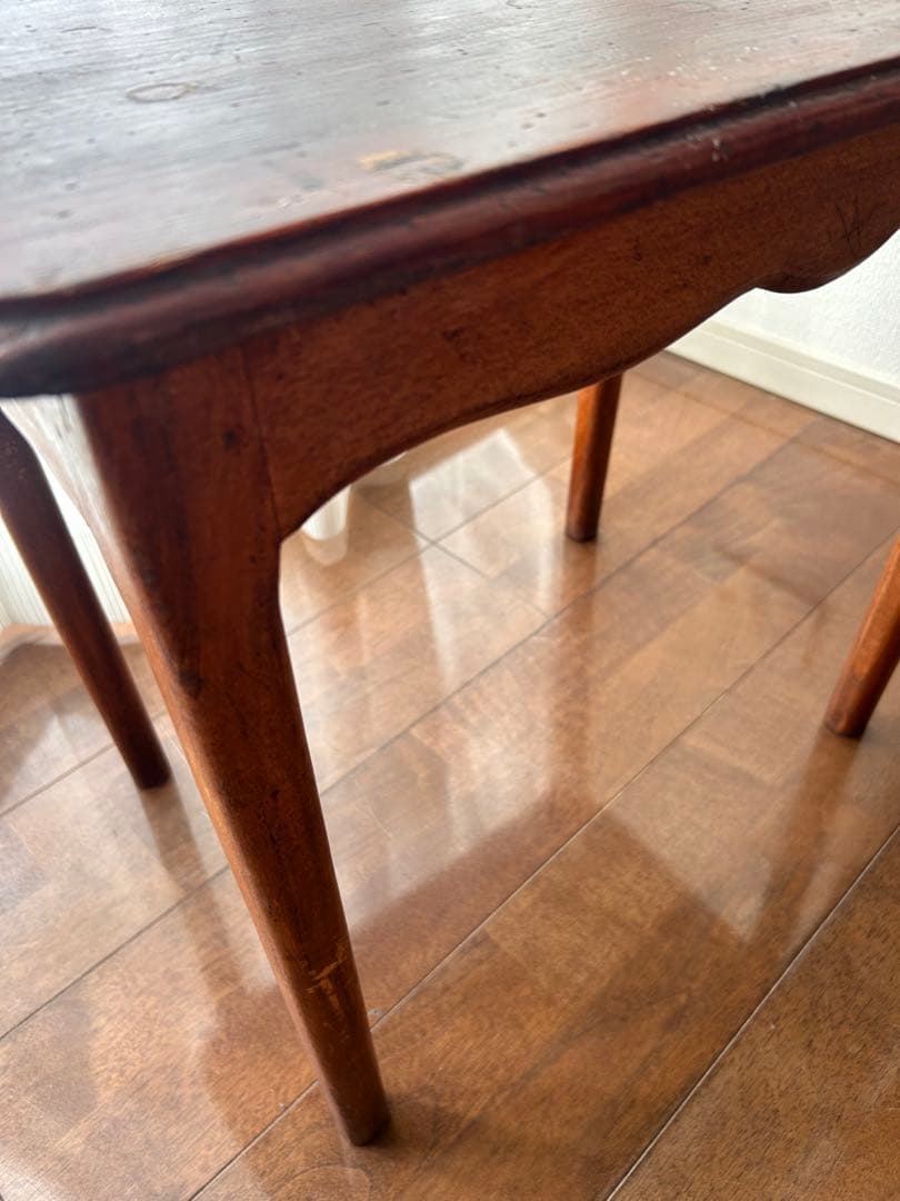 木製アンティークデスクと椅子のセット