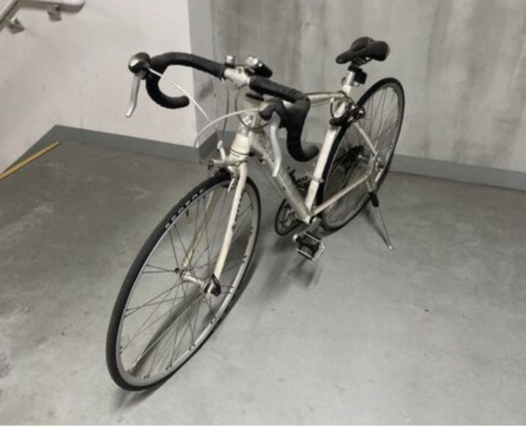 【引き取り限定】a.n.design works クロスバイク　ロードバイク