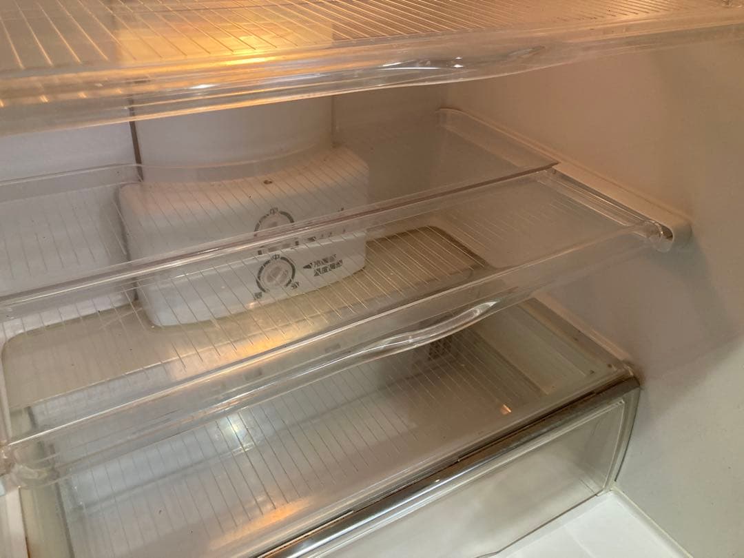 1/29出品取下予定(送料込)レンジが置ける冷蔵庫SR-261R 3ドア レトロ