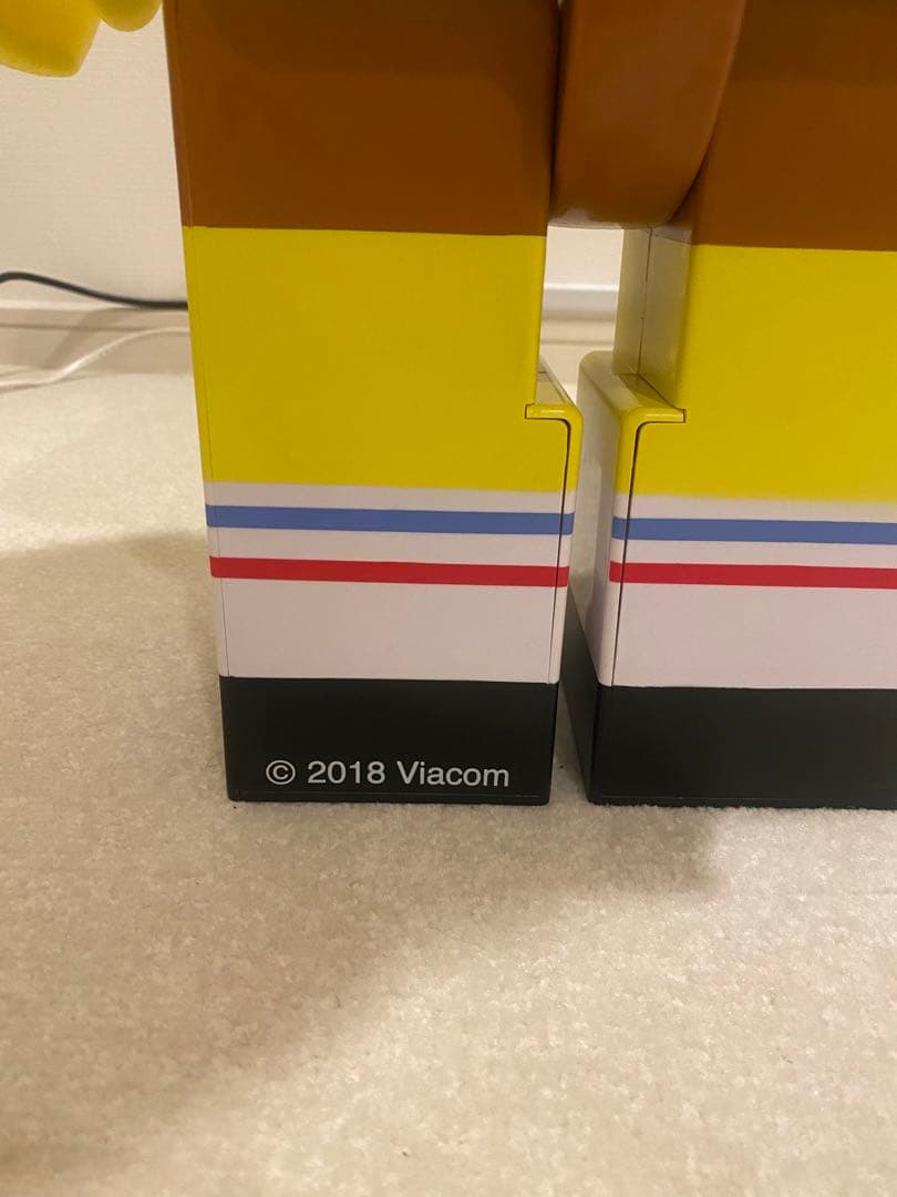 ベアブリック　スポンジボブ　1000%