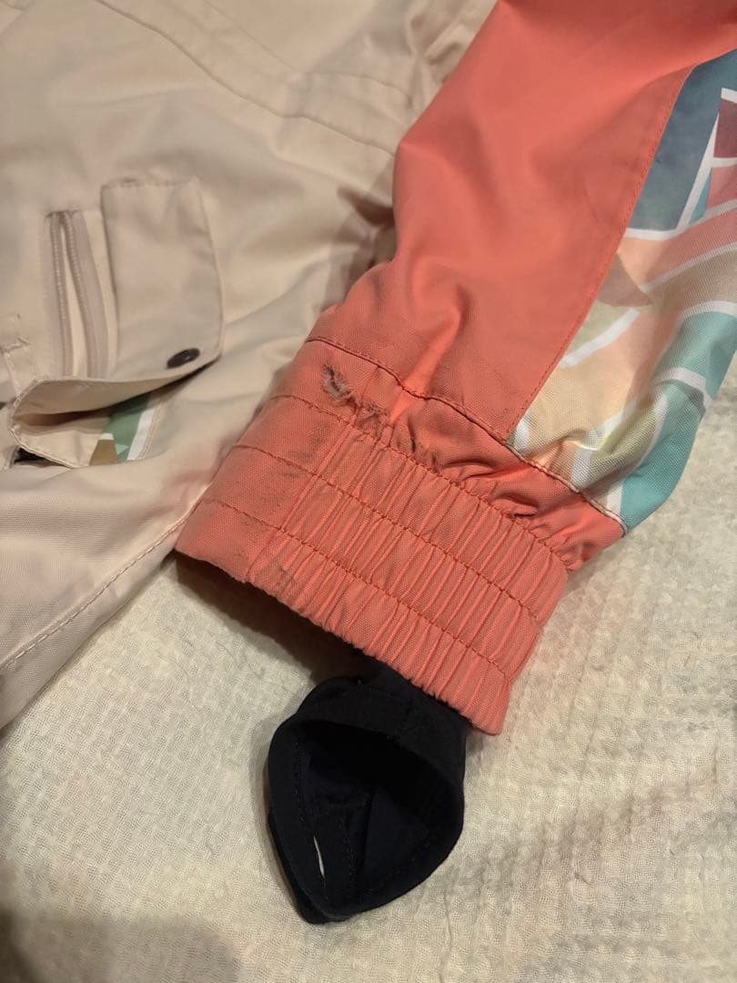 NIKITAスノボウェア