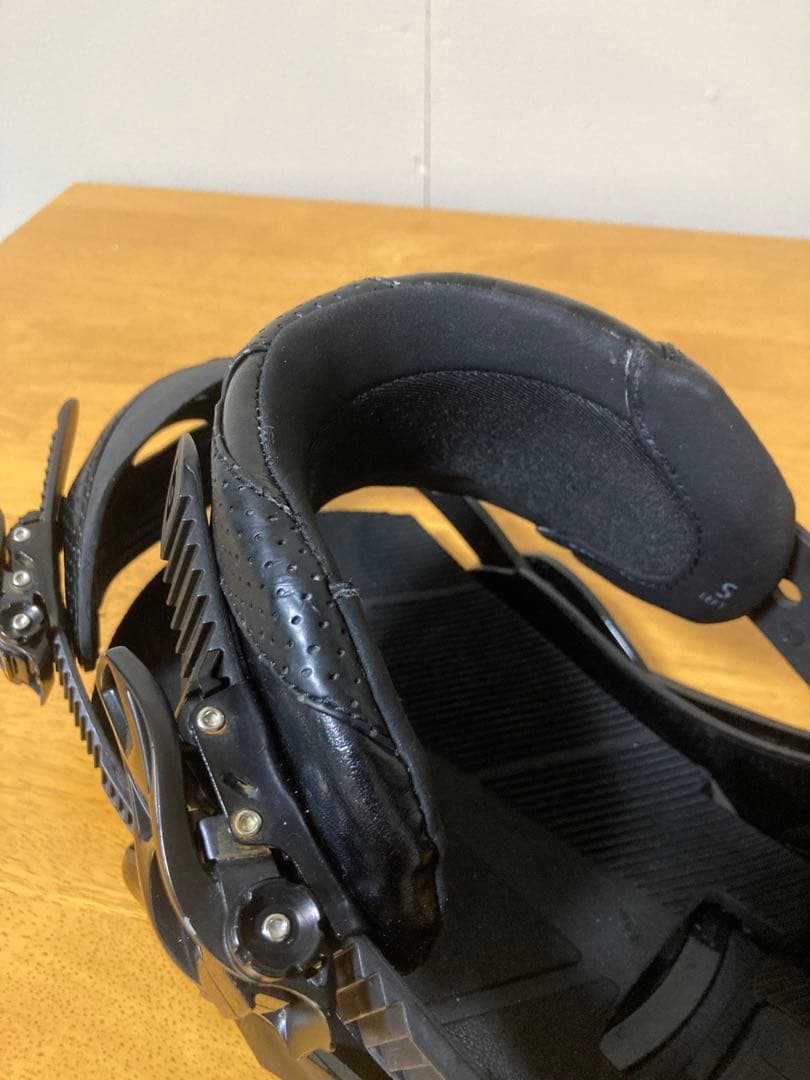 Cartel スノーボードビンディング ブラック