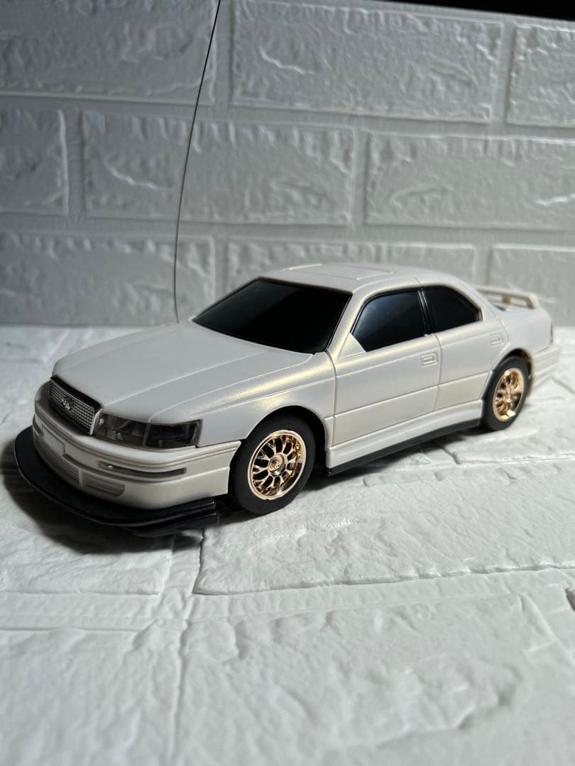 ラジコンカー　トヨタ　セルシオ　パール ホワイト 旧車　ビンテージ　美品　当時物