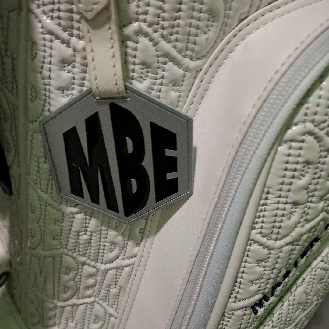 MASTER BUNNY キャディバッグ とキルティングヘッドカバー