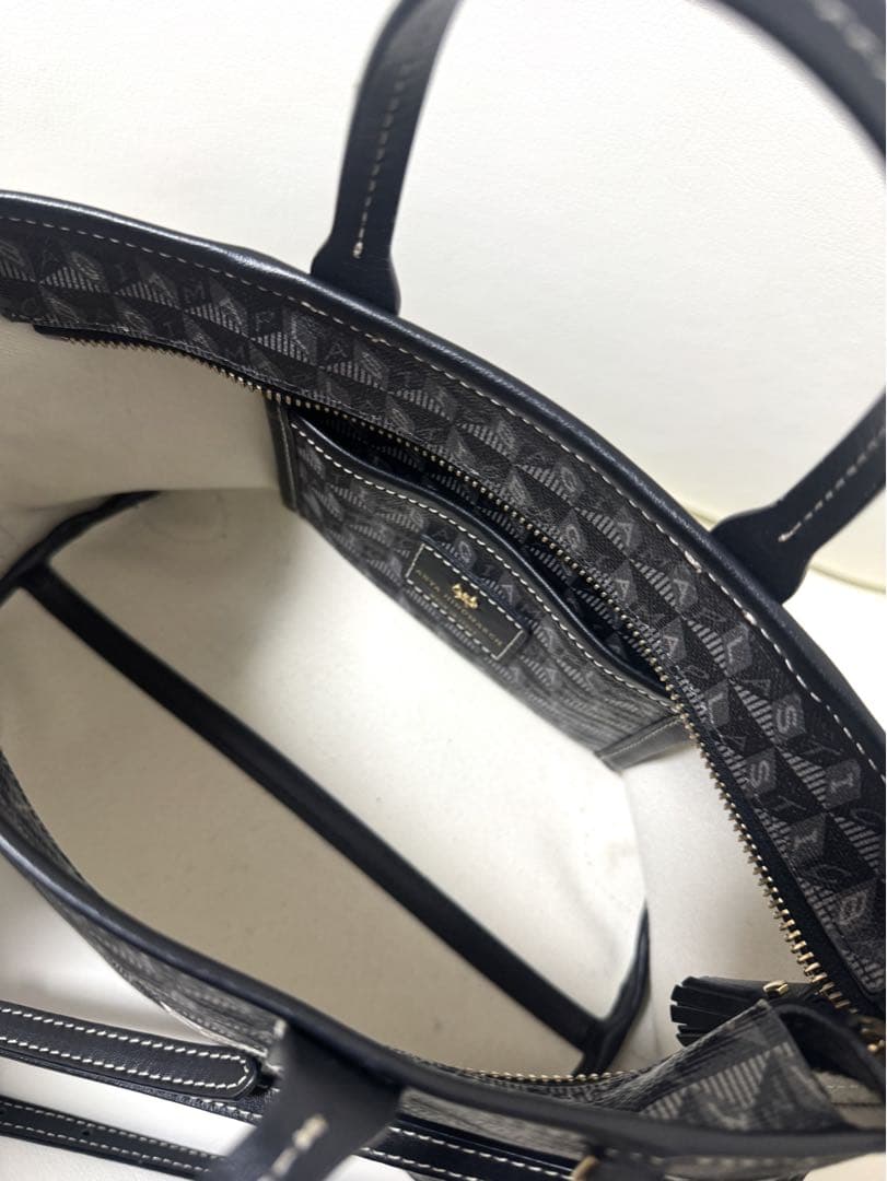 アニヤハインドマーチ　 I AM A Plastic Bag Eyes