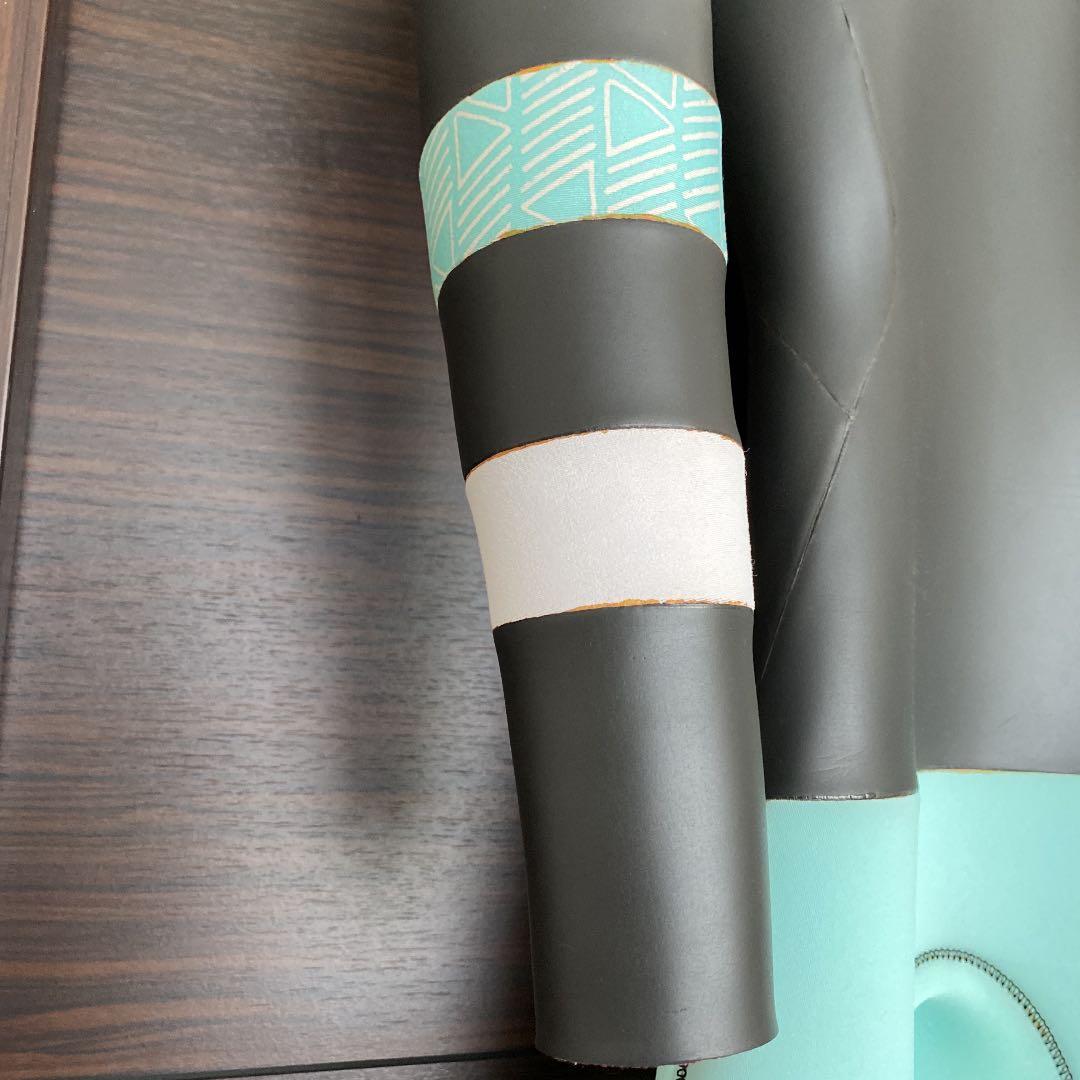 BILLABONG ビラボン＆HONEY コラボ　ウェットスーツ　サーフィン