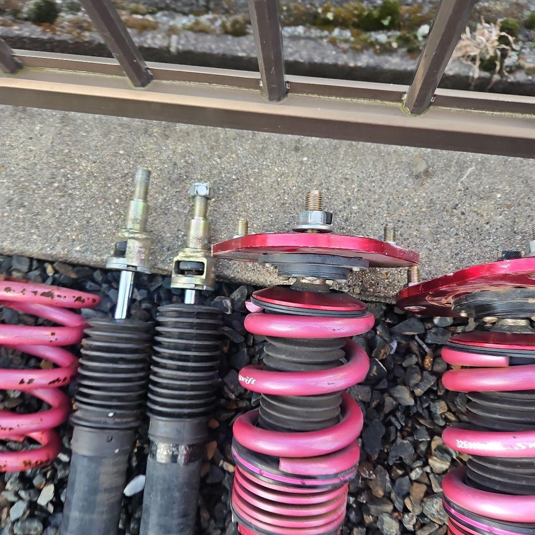 カローラスポーツ　ラルグス　スペックD　車高調