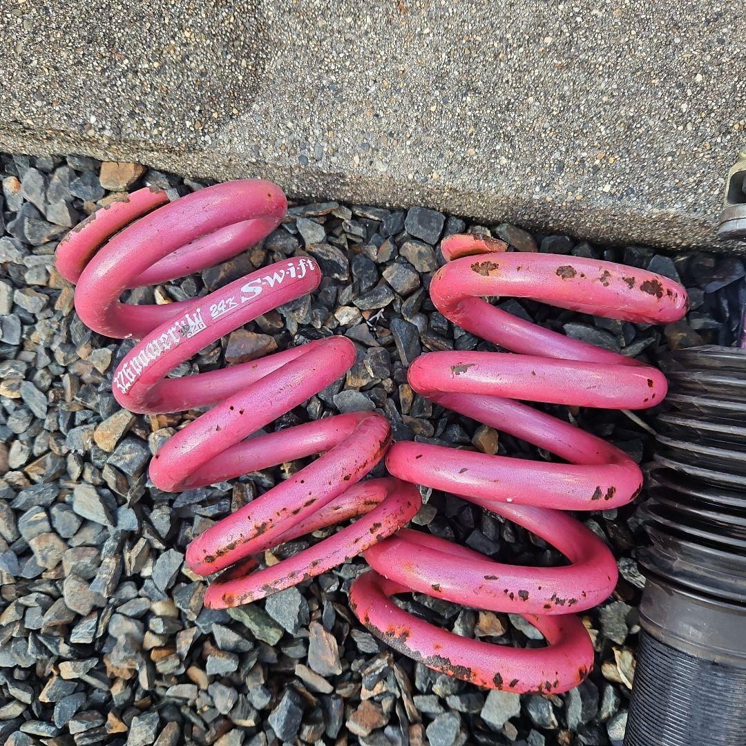 カローラスポーツ　ラルグス　スペックD　車高調