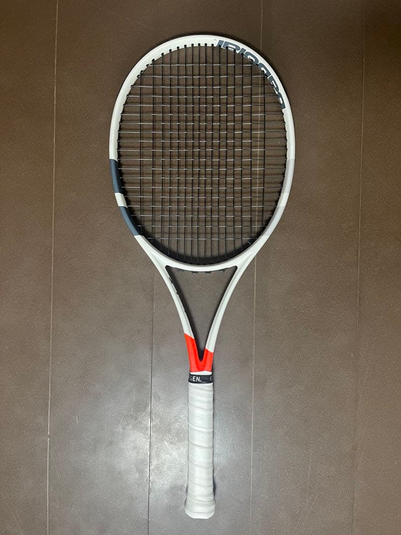 BABOLAT PURE STRIKE 16×19 ピュアストライク G2
