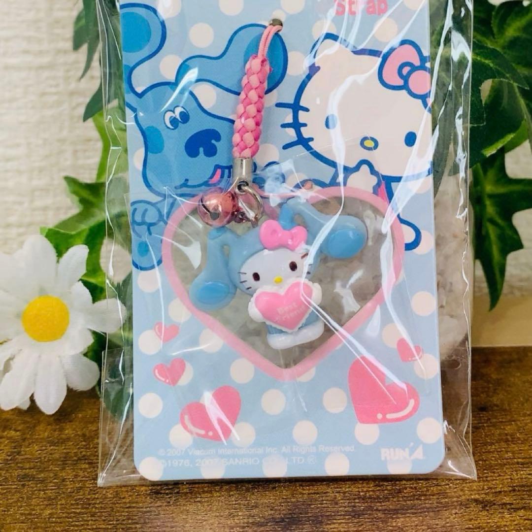 ご当地キティ　ハローキティ　ブルーズクルーズ　ストラップ　新品未開封　レア