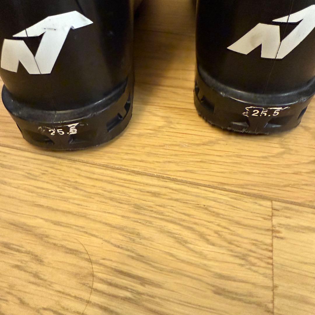 NORDICA ノルディカ　ドーベルマン　GP110 25.5cm