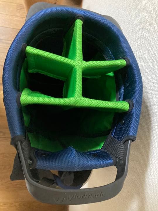 TaylorMade キャディーバック