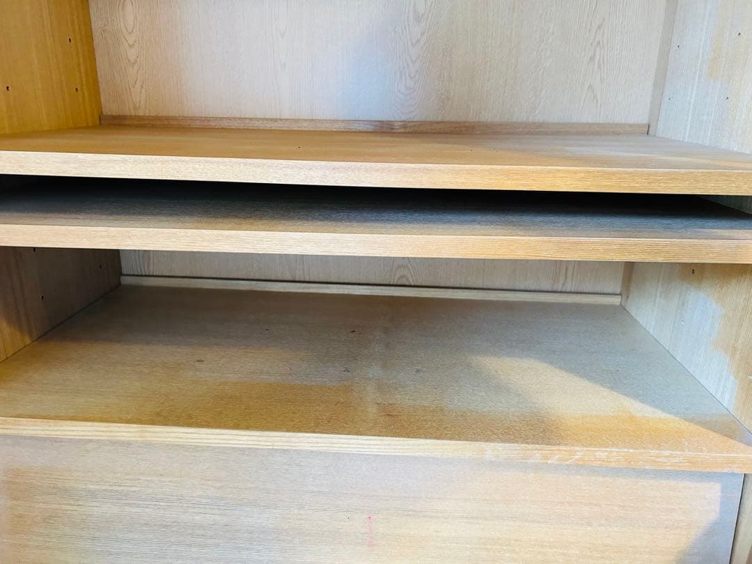 【メルカリ市価格】用途色々MUJIの棚 本棚食器棚 趣味の棚 棚板、カバー調整可