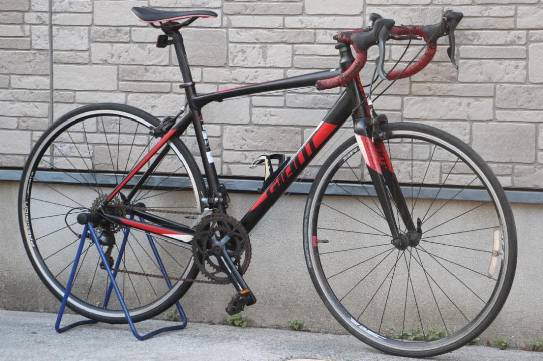 引き取り限定♪人気のGIANT♪CONTEND♪ロードバイク入門用にどうですか♪