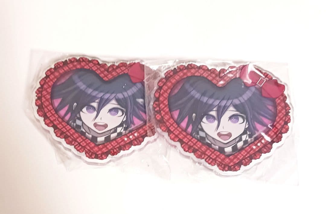 ダンガンロンパ 王馬小吉 ハート型アクリルバッジ セット