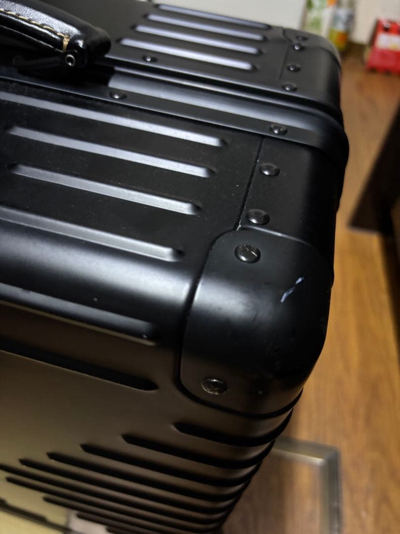 【値下げ！】 イノベーター アルミスーツケース inv1611