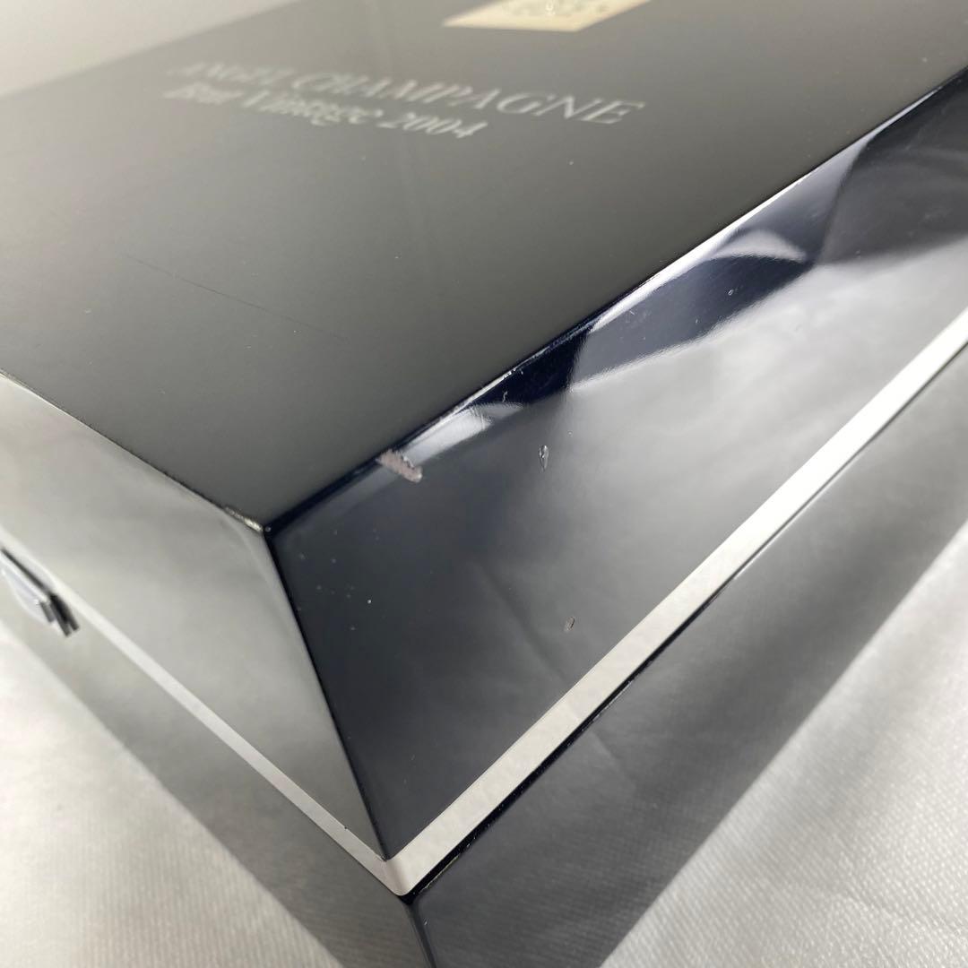 エンジェル シャンパン プラチナ　ヴィンテージ　2004 ケース付き　180