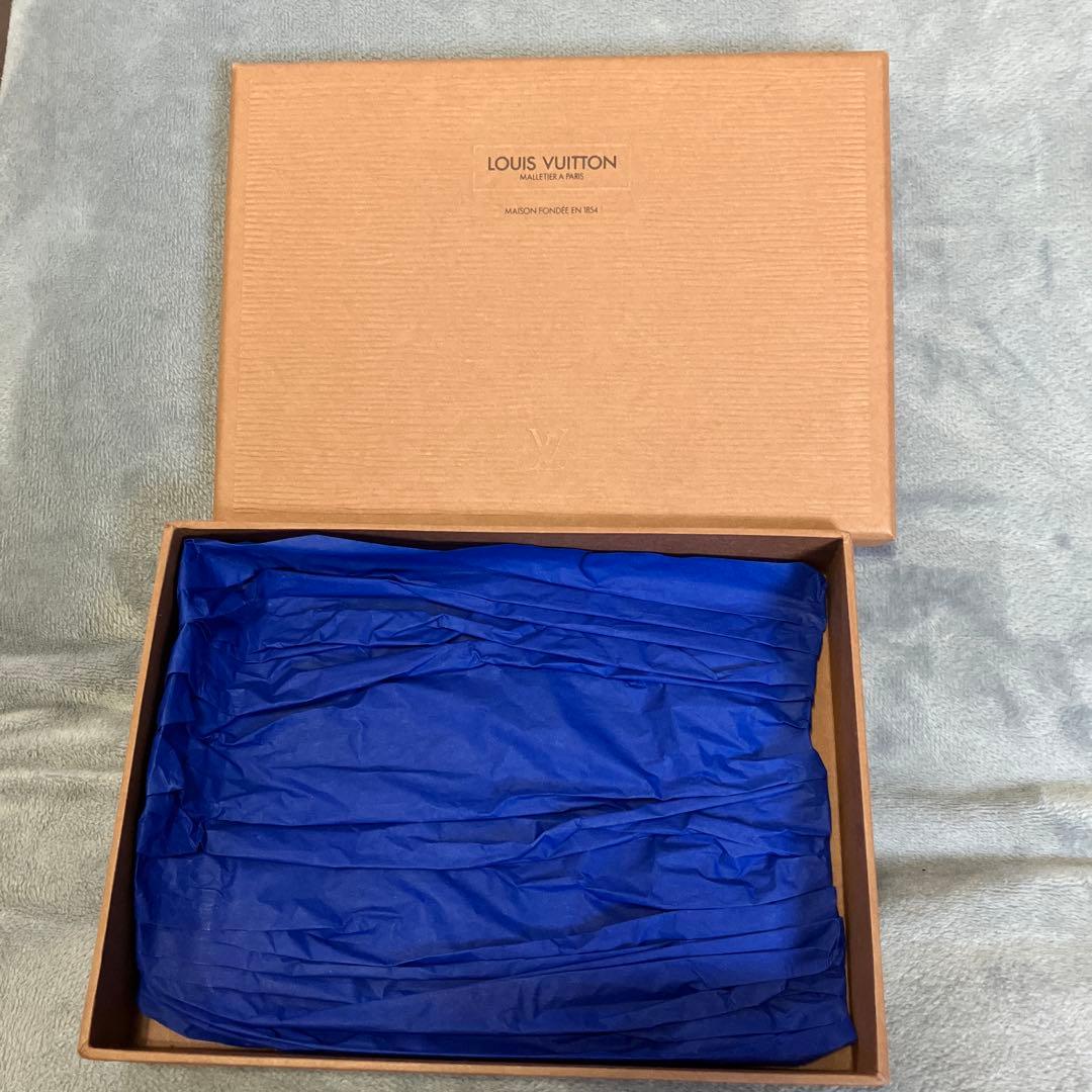 LOUIS VUITTON モノグラム手帳