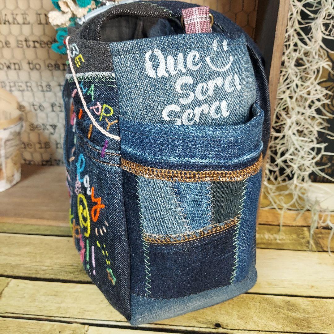 刺繍デニムバック　No.668　デニムリメイク　刺繍バック　チューリップバック