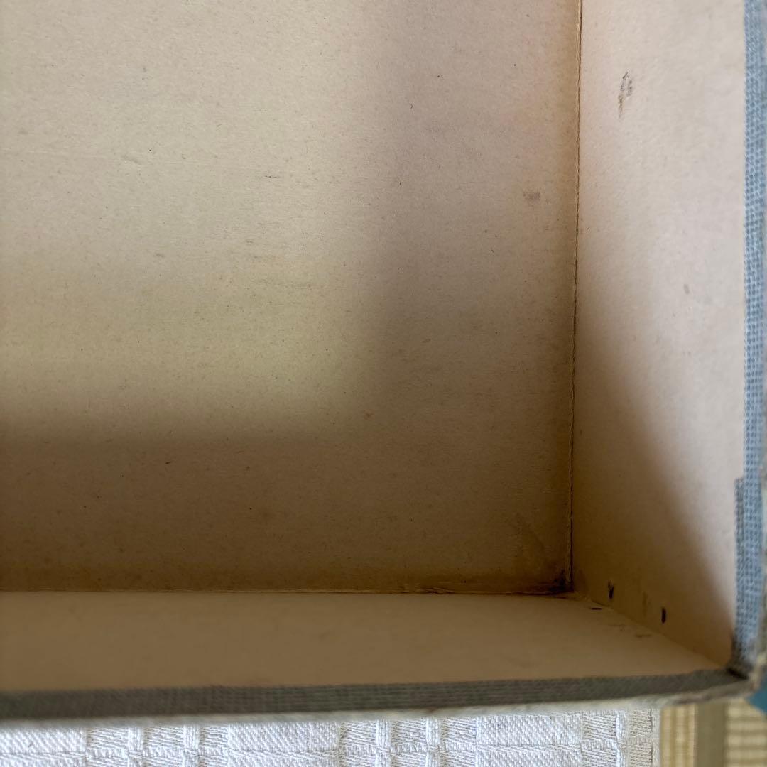 フランスアンティーク　カルティエブレッソン　ペーパーボックス　中箱入り　取手付き