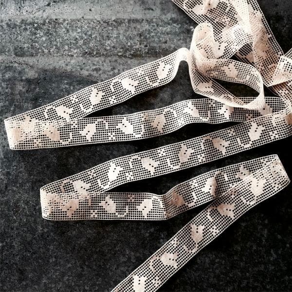 たらこさま sold　フランス 1900s 褐色パンジーレース チューリプレース