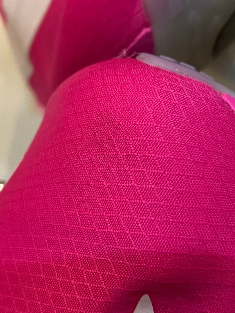 アディゼロ アディオス プロ 4 M　ランニングシューズ ピンクJP27.0