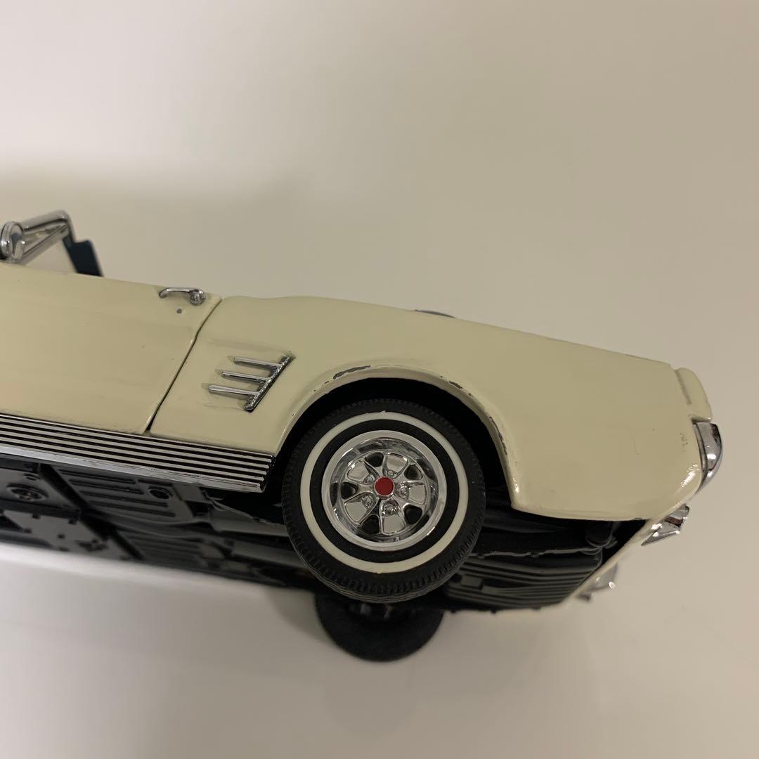 ダンバリーミント製　Danbury mint 1966年型　ムスタング　1/24