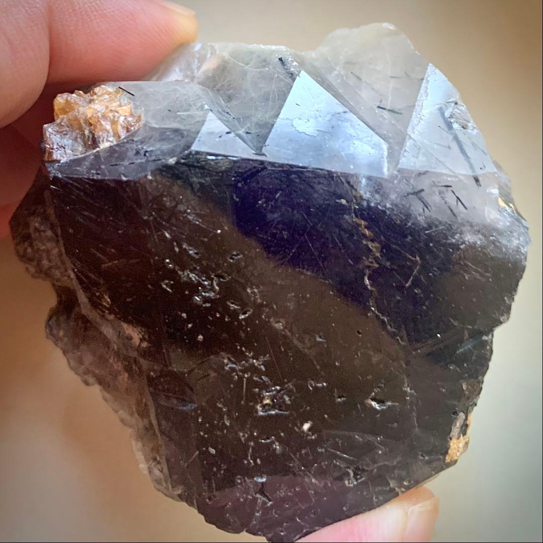 めちゃ審美的なザギマウンテンクォーツE/リーベカイトインクォーツ/特大