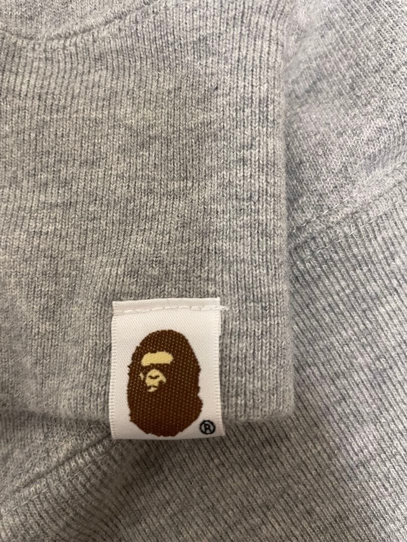 限定価格❗️ A BATHING APE カレッジロゴ　スウェット　刺繍　グレー