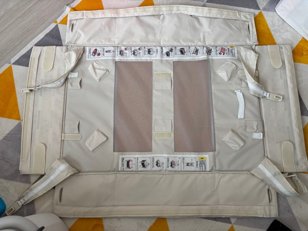 Aprica ココネルエアー　ベビーベッド メッシュ ベージュ