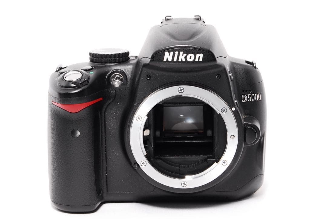 初めてのカメラに◆Nikon D5000◆スマホ転送◆一眼レフカメラ◆手ぶれ補正