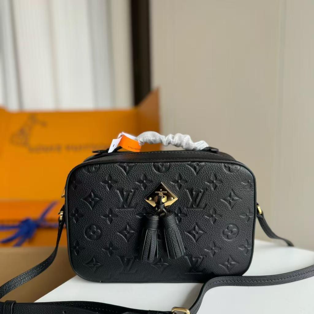 極美品ルイヴィトンモノグラムアンプラント サントンジュM44593