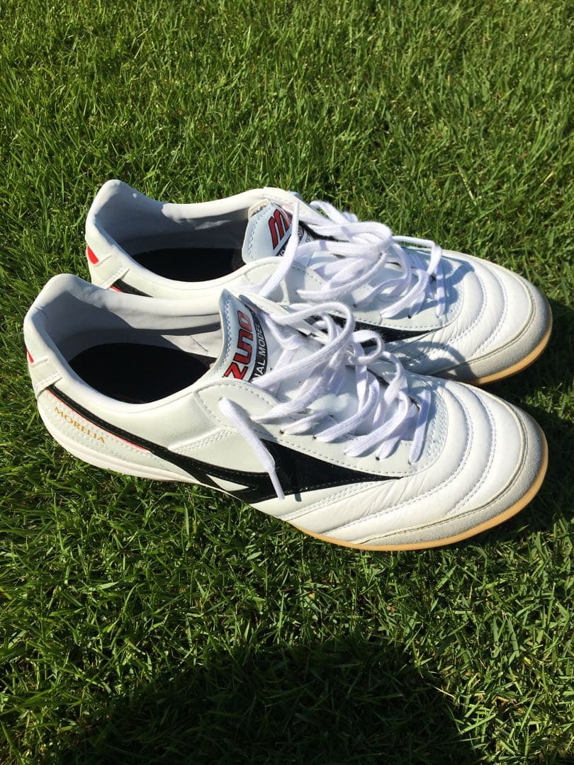 ミズノモレリアIN フットサルシューズ