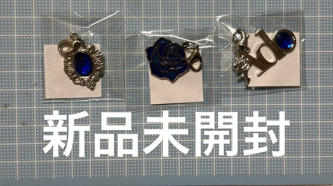 Ado Hibana ジュエルチャーム グッズ ガチャガチャ