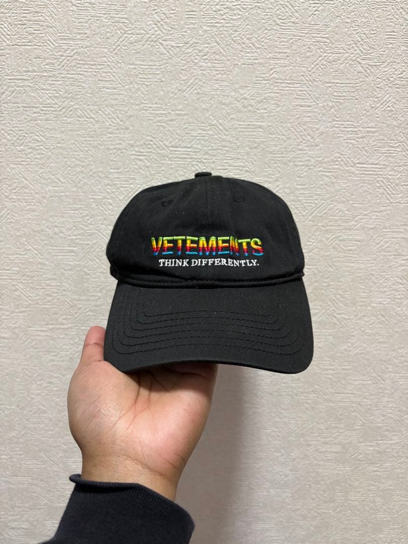 ヴェトモン VETEMENTS メンズ 小物 帽子 キャップ ロゴ