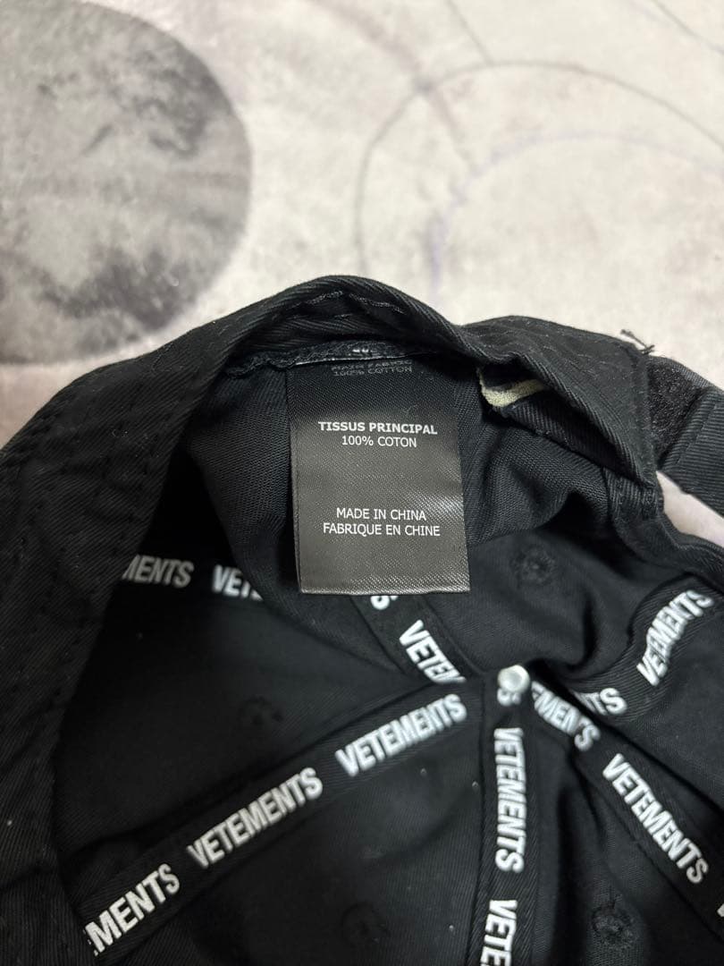 ヴェトモン VETEMENTS メンズ 小物 帽子 キャップ ロゴ