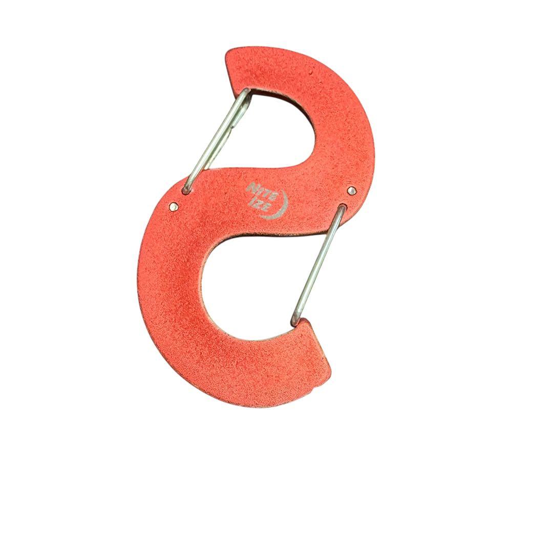 シュプリーム Supreme NITE IZE S LOGO KEYCHAIN