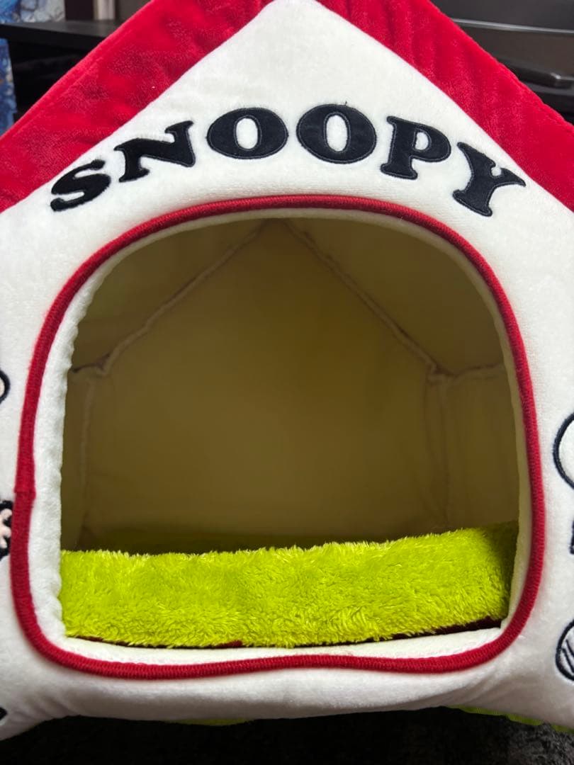 SNOOPY ペットハウス 犬小屋型 赤/緑