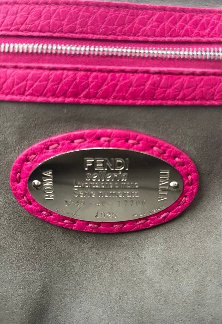 FENDI セレリア アデーレ ハンドバッグ8BN255 スカーフ付き