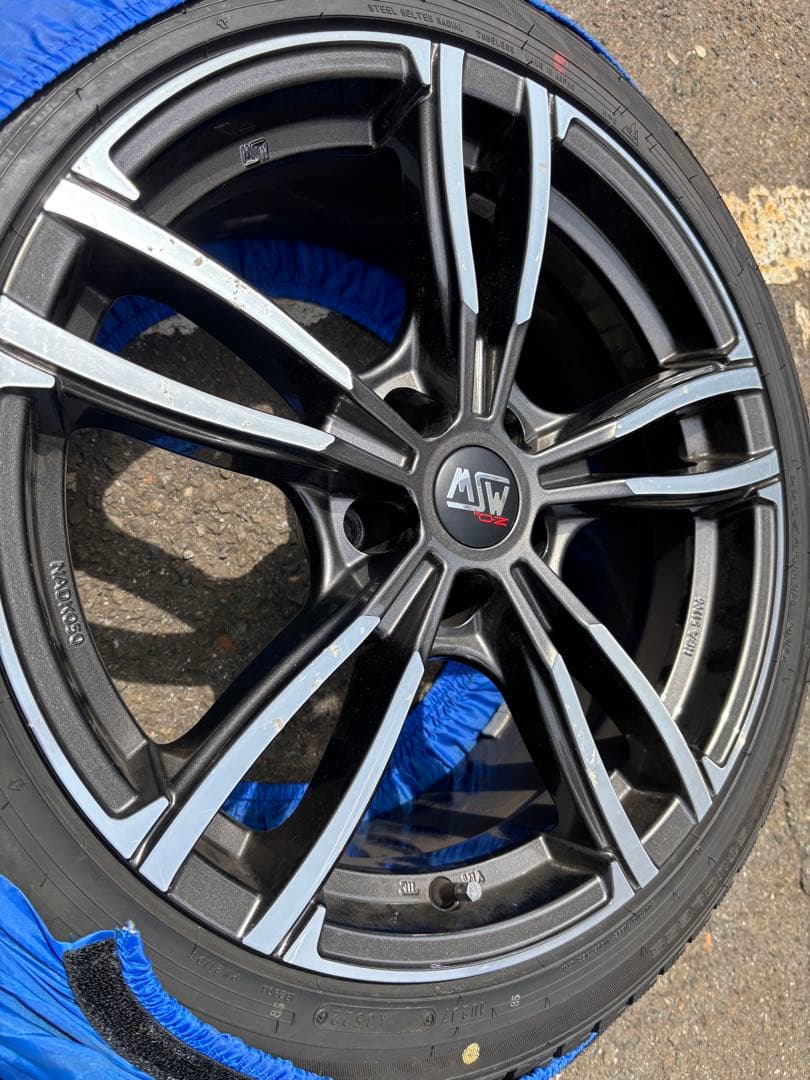 3シリーズOZracing MSW 18インチ スタッドレスタイヤホイールセット