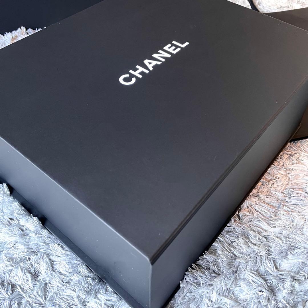 【美品】CHANEL シャネル 大きい空箱&ショッピング袋